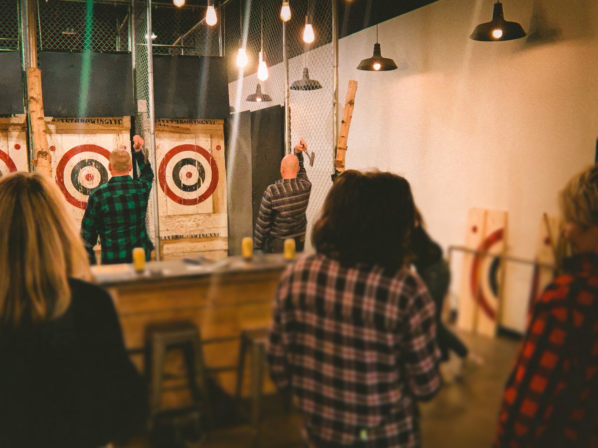 Seeing our groups get together to celebrate the season has really put us in the holiday mood this year 🎄 #axethrowingcalgary #axethrowingyyc #christmas2021 #calgary #yyc