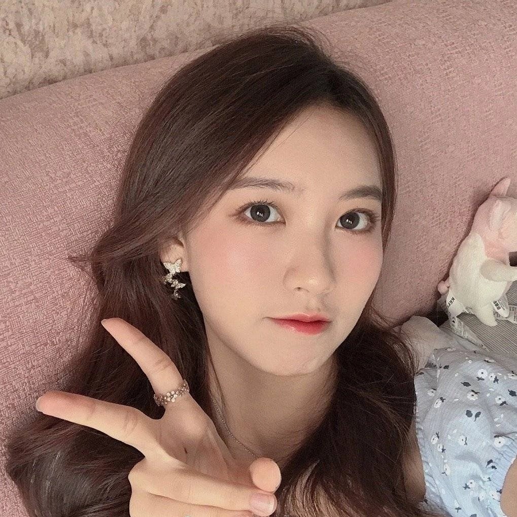 Ling Ling tweet media