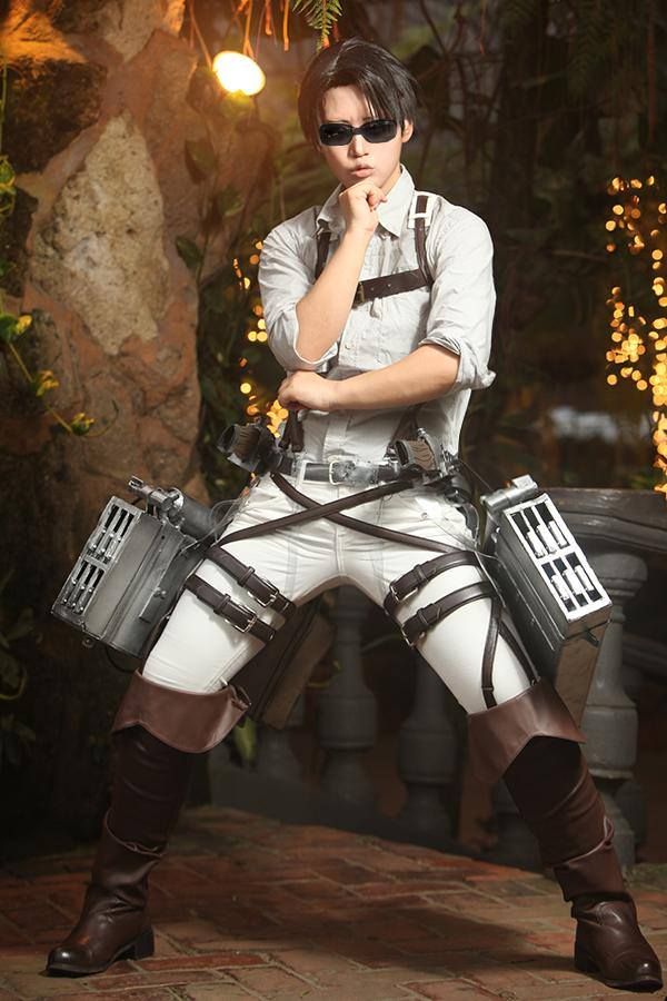 AraGo Photography on X: "Levi Ackerman #cosplay #cosplayer  #AttackonTitanFinalSeason #ShingekiNoKyojin Credits for the artists.  https://t.co/eYmXOLbxib" / X