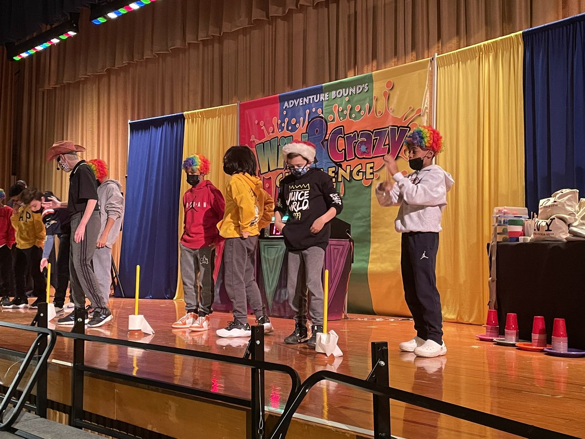 MrsDeSimoneEMS's tweet photo. Great time at the Wild and Crazy Kids assembly today! @ElwoodMiddle @Mrsbilello_j https://t.co/DP5G7G0KEg