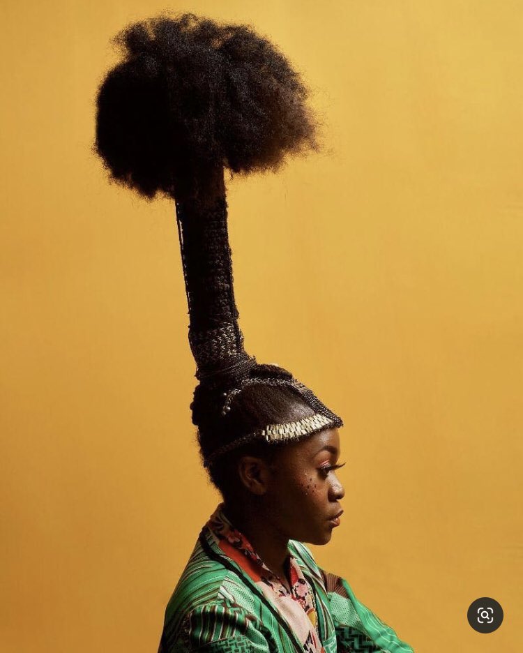 Beautiful hair piece by <a href="/Nix_indamix/">Nikiwe Dlova</a> #blackhairart