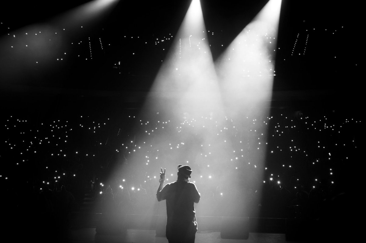 therulernyc's tweet photo. Thank you to everyone who came thru this year to see me perform, against all odds. Looking forward to rockin out with y’all again in 2022. Love to #TeamEyePatch for always holding me down. 📸: Felix Manual Photos https://t.co/lqLqGWGb1e