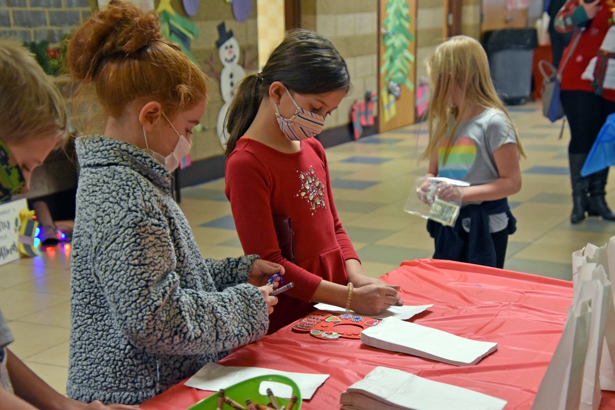 Howard-Suamico Schools tweet media