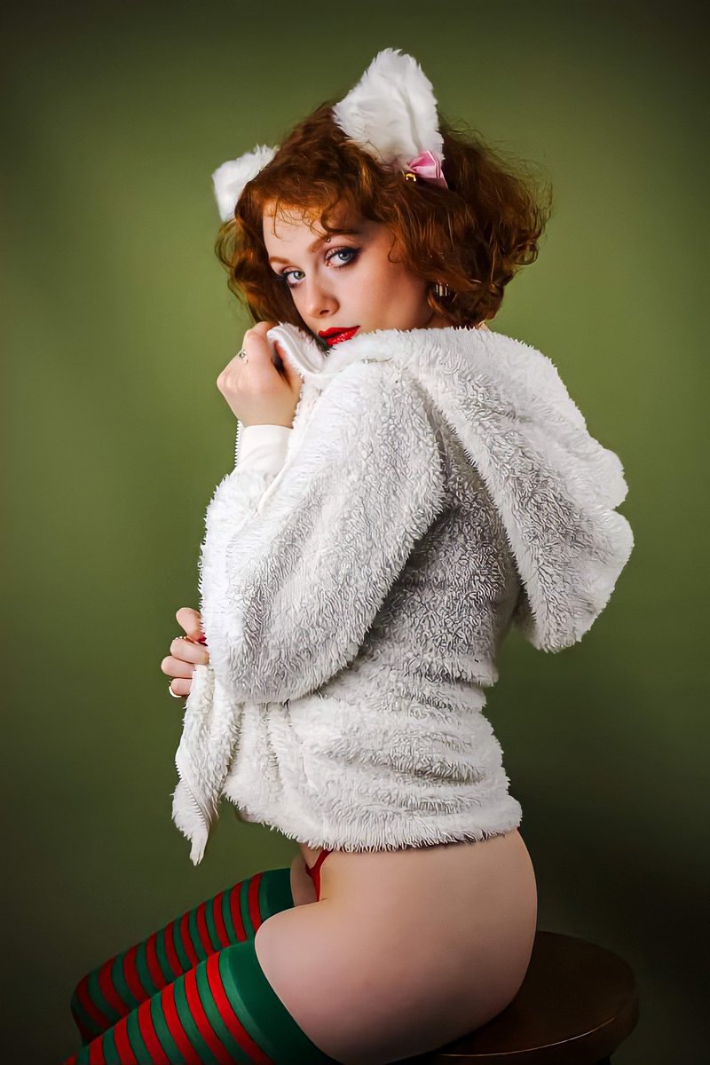 atticusxmedia's tweet image. Megan is on the naughty list.