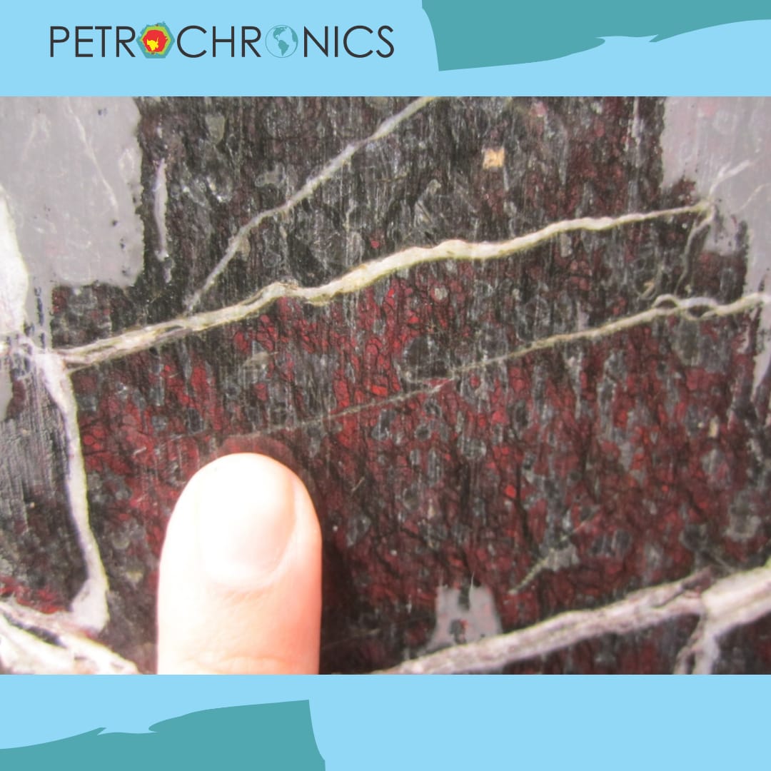 petrochronics's tweet photo. Features of the Ligurian Ophicarbonates (Italy), a rock composed of srp and carbonate, formed by serpentinization of mantle peridotites reacting with CO2 at low-T. Photos by the researcher Mahyra Tedeschi from @ufmg obtained during the Liguria field course from @unibe https://t.co/5deXoYU5w9