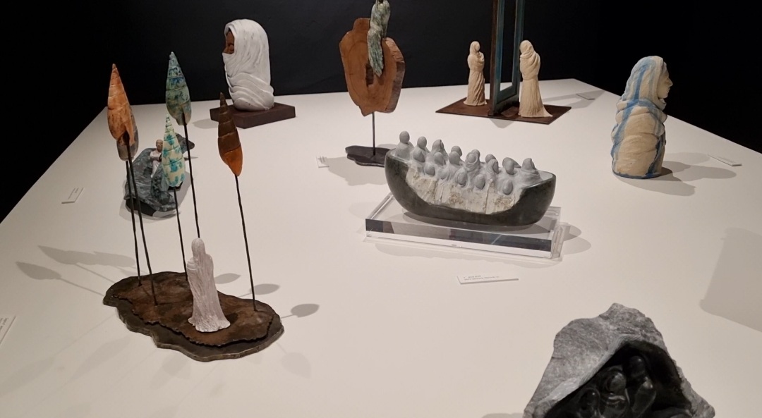 Crumb Gallery tweet media