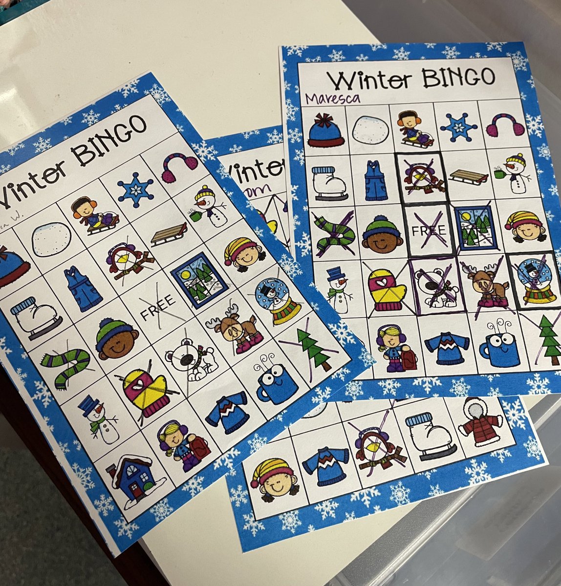 WitkowskiRachel's tweet photo. Winter BINGO! was a blast today with the Peterson Staff! #onemorewakeup #PetersonPanthers https://t.co/MY7cW7SbgU