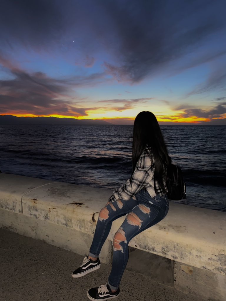 enjoying the vitamin sea ⛅️🌊