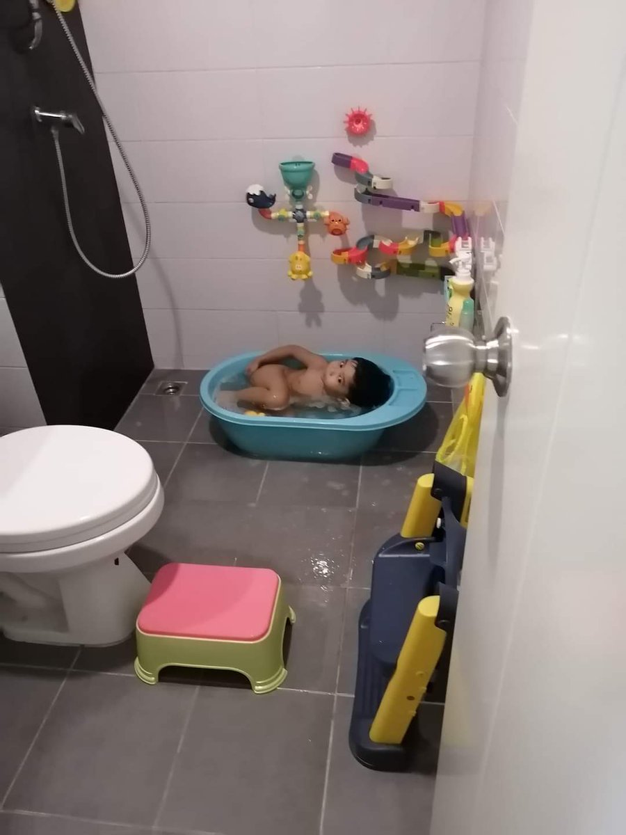 sleepysleep154's tweet image. ยายส่งรุปมาบอกลูกมึงไม่ยอมขึ้นจากอ่างเลย🤣🤣🤣🤣

เอ็นดูพี่ปันสุดๆ