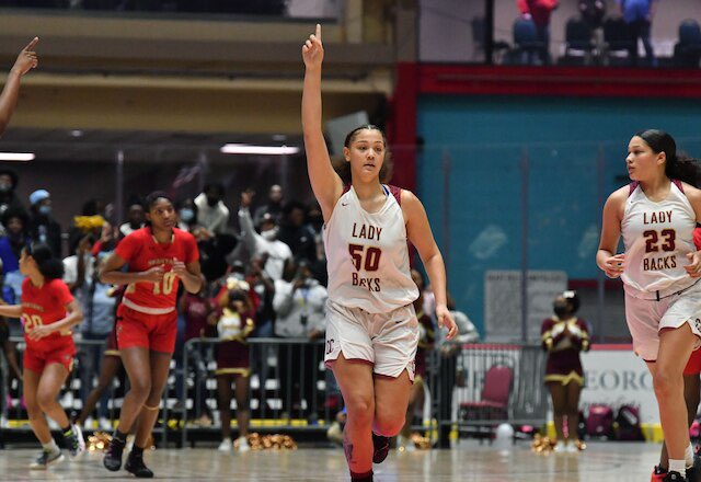 BuxketJ's tweet photo. I am Truly Blessed to receive an offer from @BenedictWBB. Thank you so much for this opportunity! Go lady tigers ! https://t.co/3RgLTGQUvG