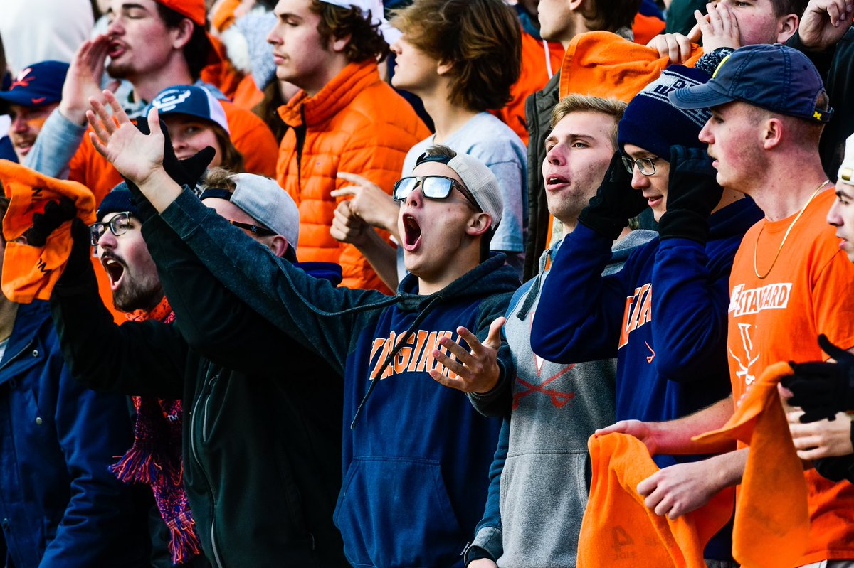 khuyentdinh's tweet photo. It was about time I updated my Twitter with some recent @UVAFootball photos from this recent season πΆβοΈπΉ#HOOS #UVA #FOURTHSIDE
*All work is mine https://t.co/8GzdTq0RqB