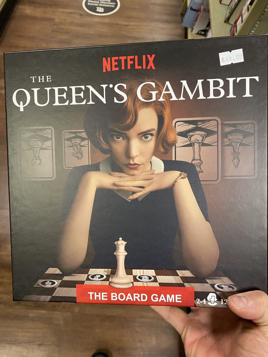 IanWeak's tweet image. So… Chess?