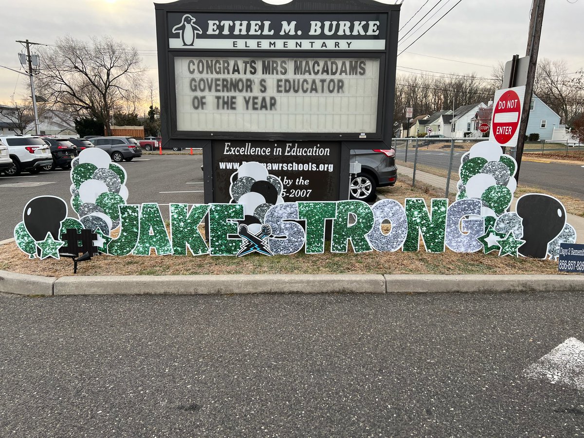 bellmawrschools's tweet photo. We celebrated Jake today! #jakestrong https://t.co/mSnHVF0azb