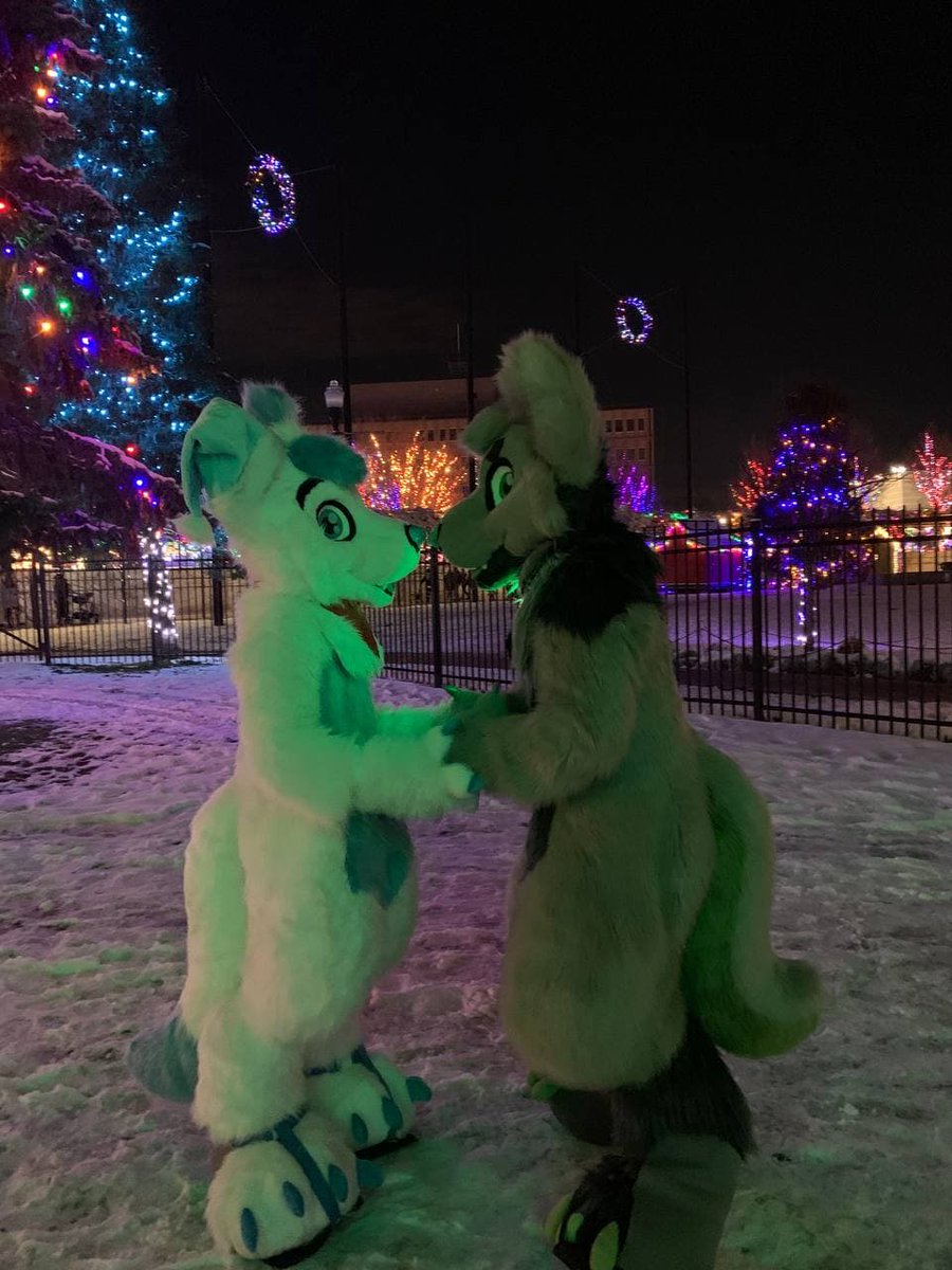 Many of us are getting ready for the Christmas holiday with gifts and toys for friends and family. It's the spirit of giving that names the holiday after all! And I'm so thankful I gave my heart to this man! He means everything to me! 💚💙

#furry #fursuit #furryfandom #Lupesuit