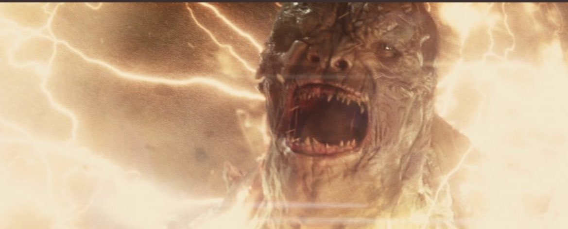 UsUnitedJustice's tweet photo. Doomsday in Batman vs Superman >> 

#RestoreTheSnyderVerse https://t.co/HI75EzbGnv