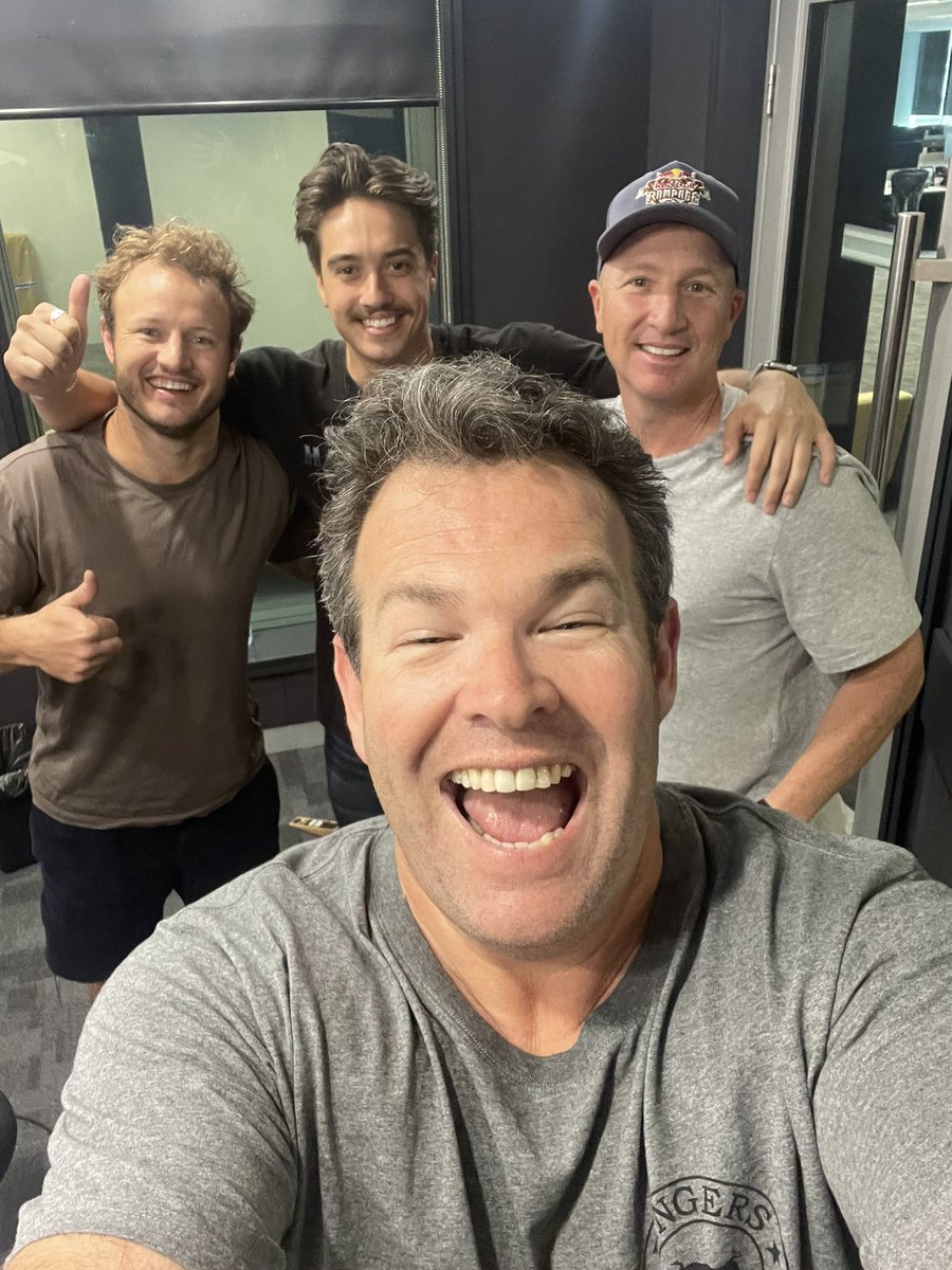 GusWorland's tweet photo. Willow Talk - done and dusted - wrap of Adelaide and preview Boxing Day. Grab it on @LiSTNRau @ljflannas #hadds @charliewhite_15 https://t.co/tk3MyJ9v5c