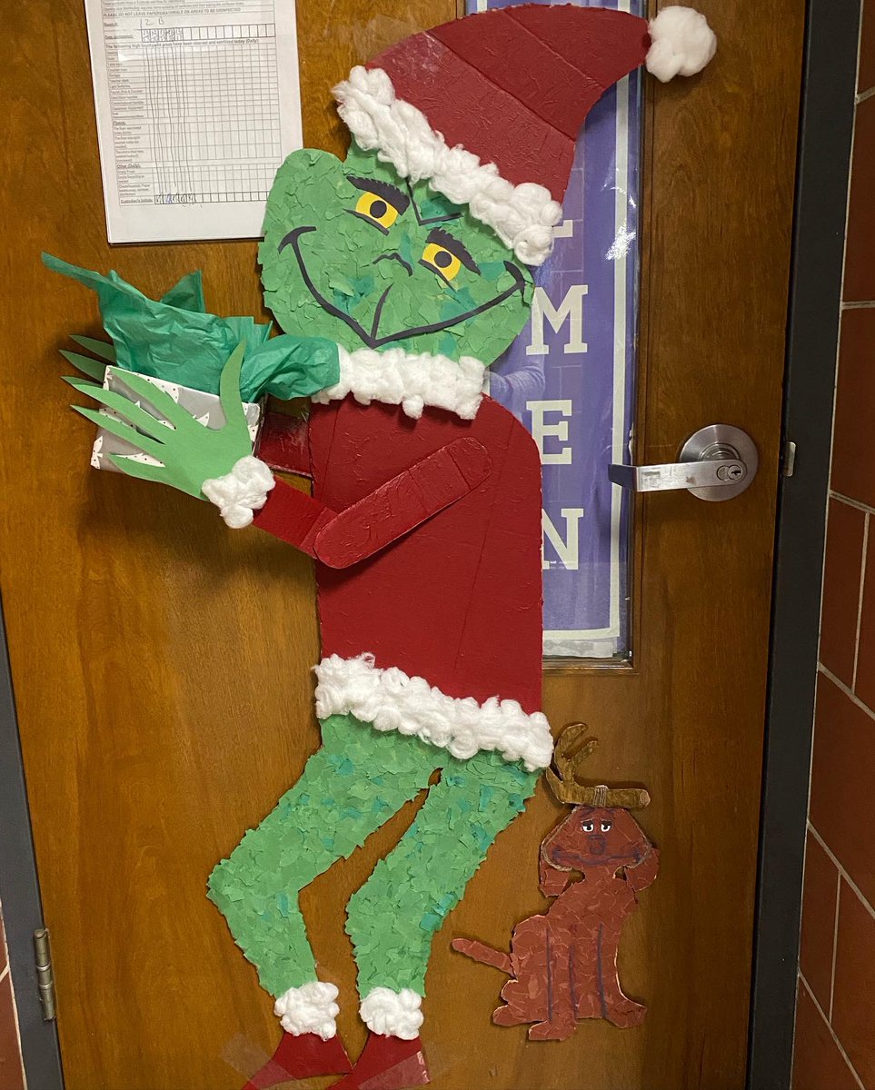 PrincipalCetner's tweet photo. Okay, so it appears that the ILC has won this year’s door decorating competition HANDS DOWN!! Tomorrow is the final vote - Can anyone outdo them 🤷♀️ ?? Keep in mind, they had THREE doors to decorate, not one! #bournespirit #bourne2Bcreative https://t.co/nhljNKhhPC