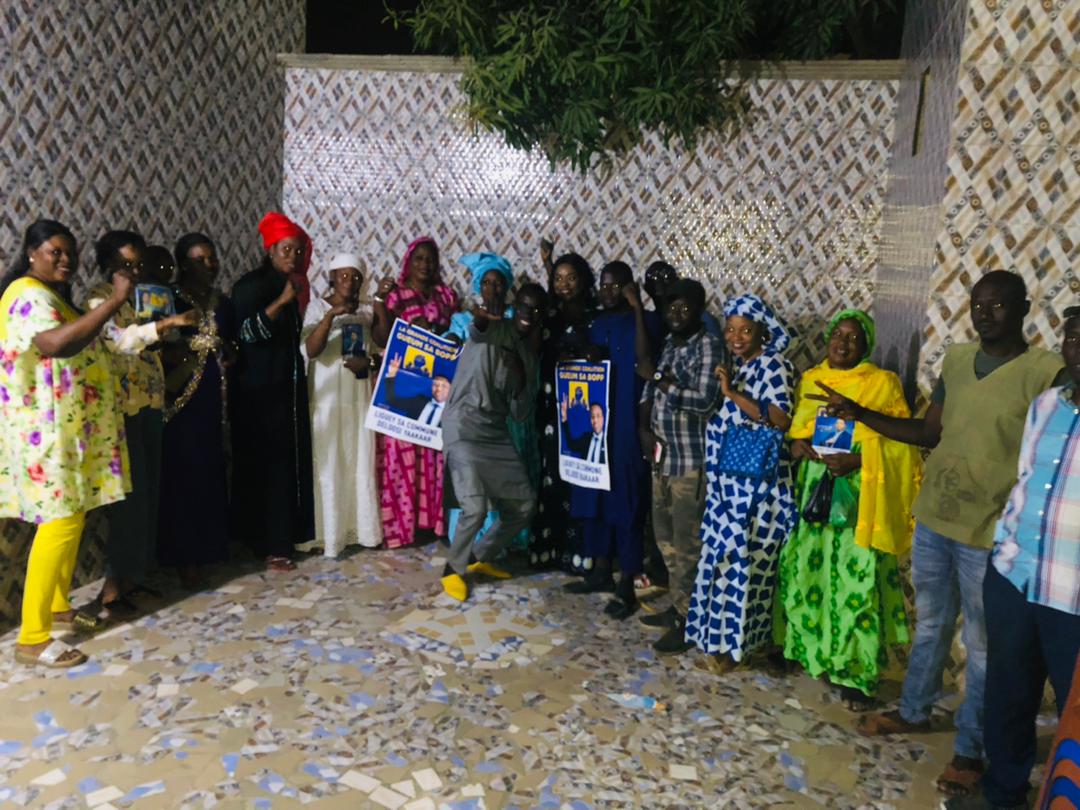 GSaBopp's tweet photo. "L'avenir, Notre Affaire" La Jeunesse et femmes du #quartier_Darou_Salam et #Cilment ont dit Oui à Mme #Astou_Diouf Candidate à la #Commune_Est_Thiès de la  #COALITION_GUEUM_SA_BOPP
#Liguéye_Sa_Gokh✊
#Déloosi_Yaakaar✊
@SentvOfficiel @7tvOfficielle @ThiesPrestige @GokhBi https://t.co/dXzINhoDUu