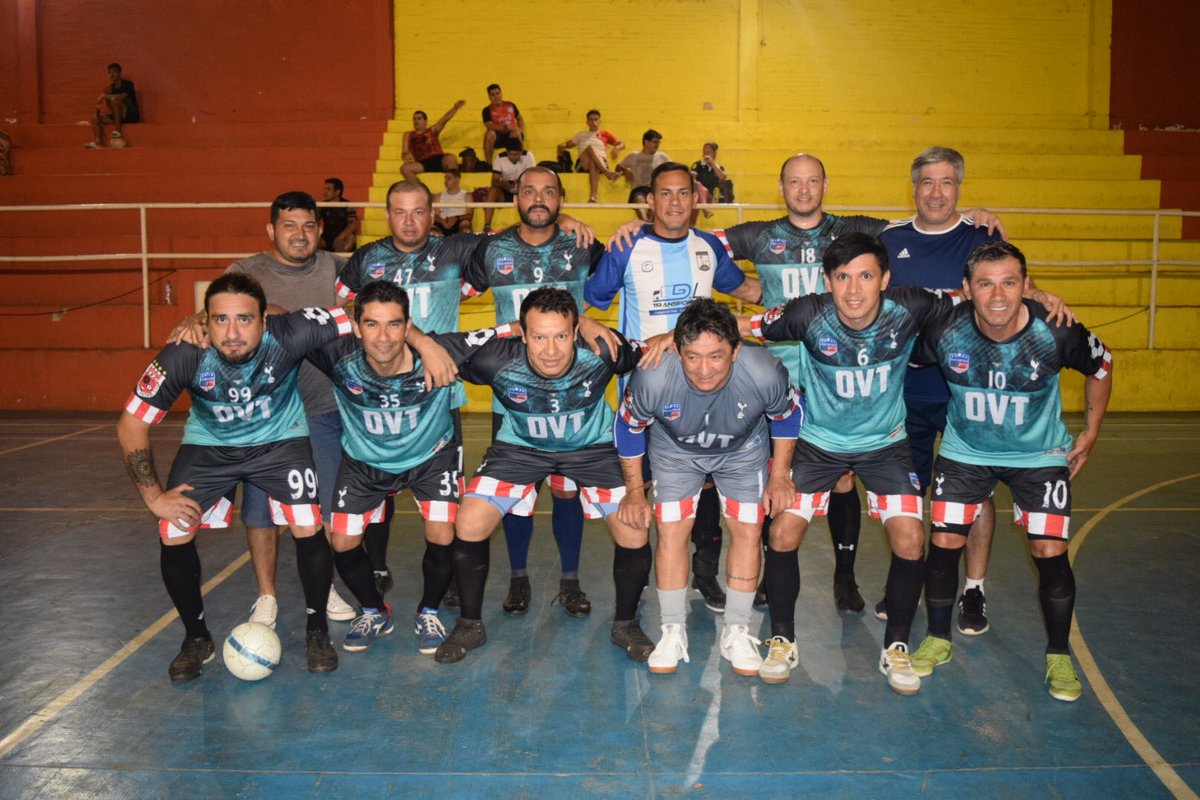 ffsfmoficial's tweet photo. 🔰Torneo de Preparación Senior C40- Semifinal Ida 

CNC 40 5-1 Sport Capiipery 

#FFSFM https://t.co/IGIwZdhrfl