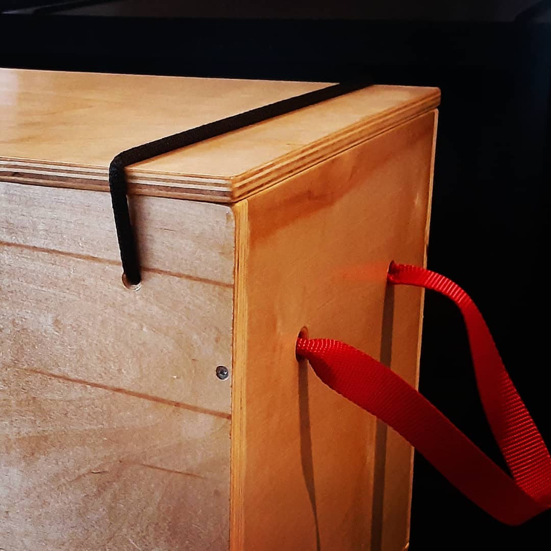 Whisky_Jack_Co's tweet photo. Fun project completed for the @stfxuniversity Outdoor Education program.  These kitchen boxes are joining the programs ever growing collection of @whiskyjackoutdoorco winter gear.
#wintertrekking #kitchenbox #outdoorgear #explorens #antigonish #camping #explore #custom #quality https://t.co/RsmPojravU