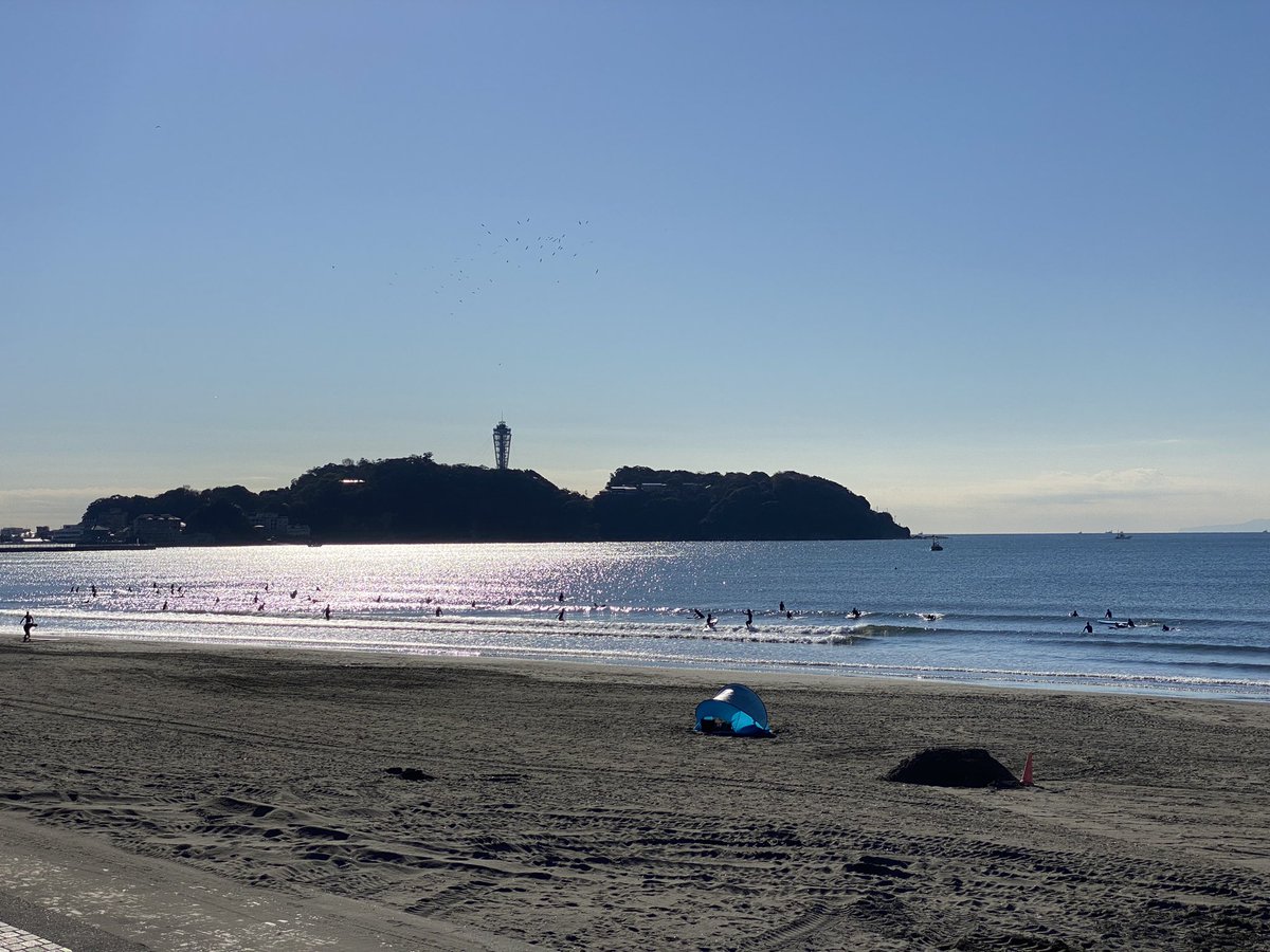 seaglass134's tweet photo. 小波ながら綺麗なブレイクでした。
#江ノ島,#富士山,#サーフィン,#リップカール,#RIPCUR
【リップカール}
ウインターSALE開催中‼️
https://t.co/S6C0OeYu9U https://t.co/EkgdZIJk2C