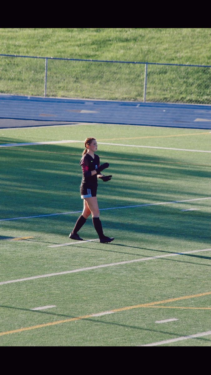 LibbyKamp's tweet photo. I’m very thankful and super excited to announce my verbal commitment to continue my academic and athletic career at Quincy University! Thank you to all my coaches, family, friends, and teammates who have all helped get me to this point! Go Hawks! @mbellows17 @QUWSoccer https://t.co/ns8NB7qckQ