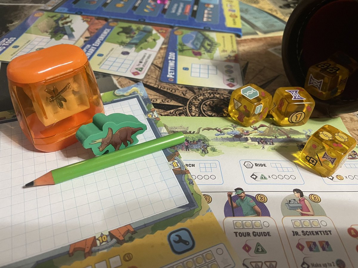 MasterFwiffo's tweet photo. @Pandasaurusgame #RawrNWrite was missing just two things - a pencil sharpener and a cooler first player marker.  So I solved both problems by creating a Pencil Sharoener Mosquito In Amber! https://t.co/nU8HCbmJpx
