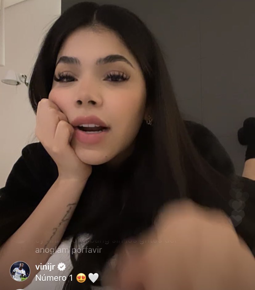 eddye1243's tweet photo. *Suena cócteles* 
Automáticamente yo: https://t.co/jFUuItPEaQ