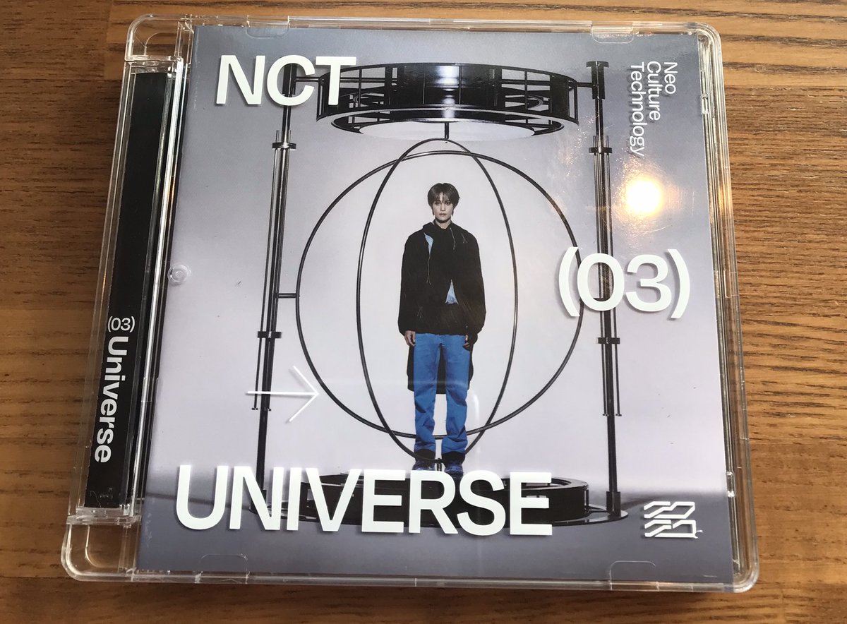 WayV_WinYang's tweet photo. ヤンヤンのジュエルケースのみ購入してきたよ、😊

もはや1枚しか残ってなかったから選択肢がなかった😂😂 https://t.co/goDNVk92Ji