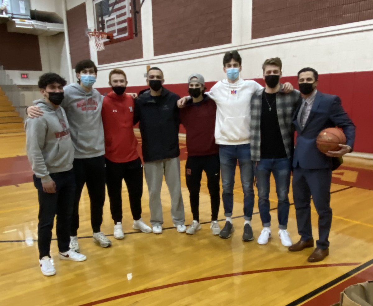 Nisky 63-35 win over Columbia. Great to see former standout players and standout <a href="/ESPNiskayuna/">Niskayuna Red Zone</a> Red Zone support tonight. <a href="/gabeldaye/">Gabe Eldaye</a> lead the way 13 points. <a href="/Jack_Allen05/">Jack Allen</a> 11 pts <a href="/DarianParker12/">Darian Parker</a> 15 REBOUNDS <a href="/TTitsworth/">Tommy Titsworth</a> 2 huge 3’s let’s go!Kasper Matia 4 points 5 Reb #NiskyFamily