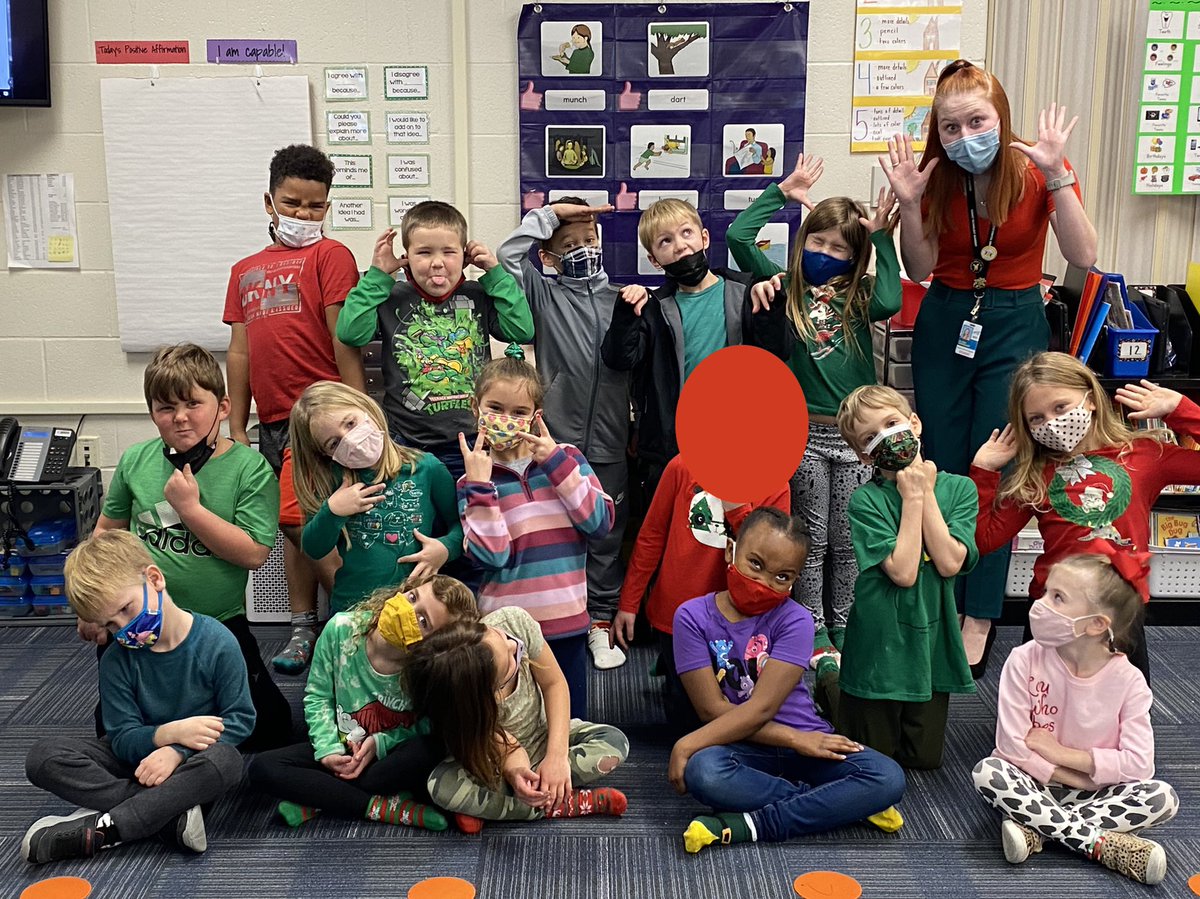 We ❤️ having Miss G help in our classroom!  I had the pleasure of having Miss G in Kdg and love watching her work with my class this year! <a href="/AlyssaGoeringer/">alyssa goeringer</a>