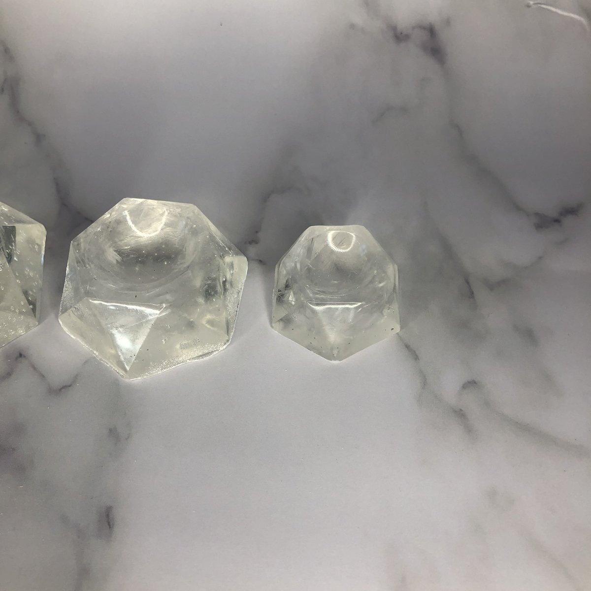 These sphere stands have real selenite shards inside! This is a great way to charge your favorite crystals etsy.com/listing/104745…