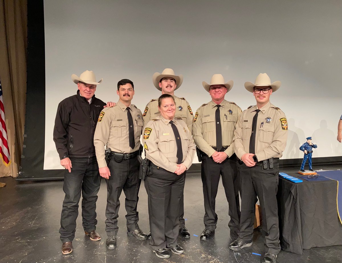 akin_lane's tweet photo. Four new Wise County Deputies graduated from the Weatherford College Law Enforcement Academy on Saturday.  A WCSO program allows our jailers and dispatchers to compete for positions in the academy and become deputies. https://t.co/7VMQpDJ8XC