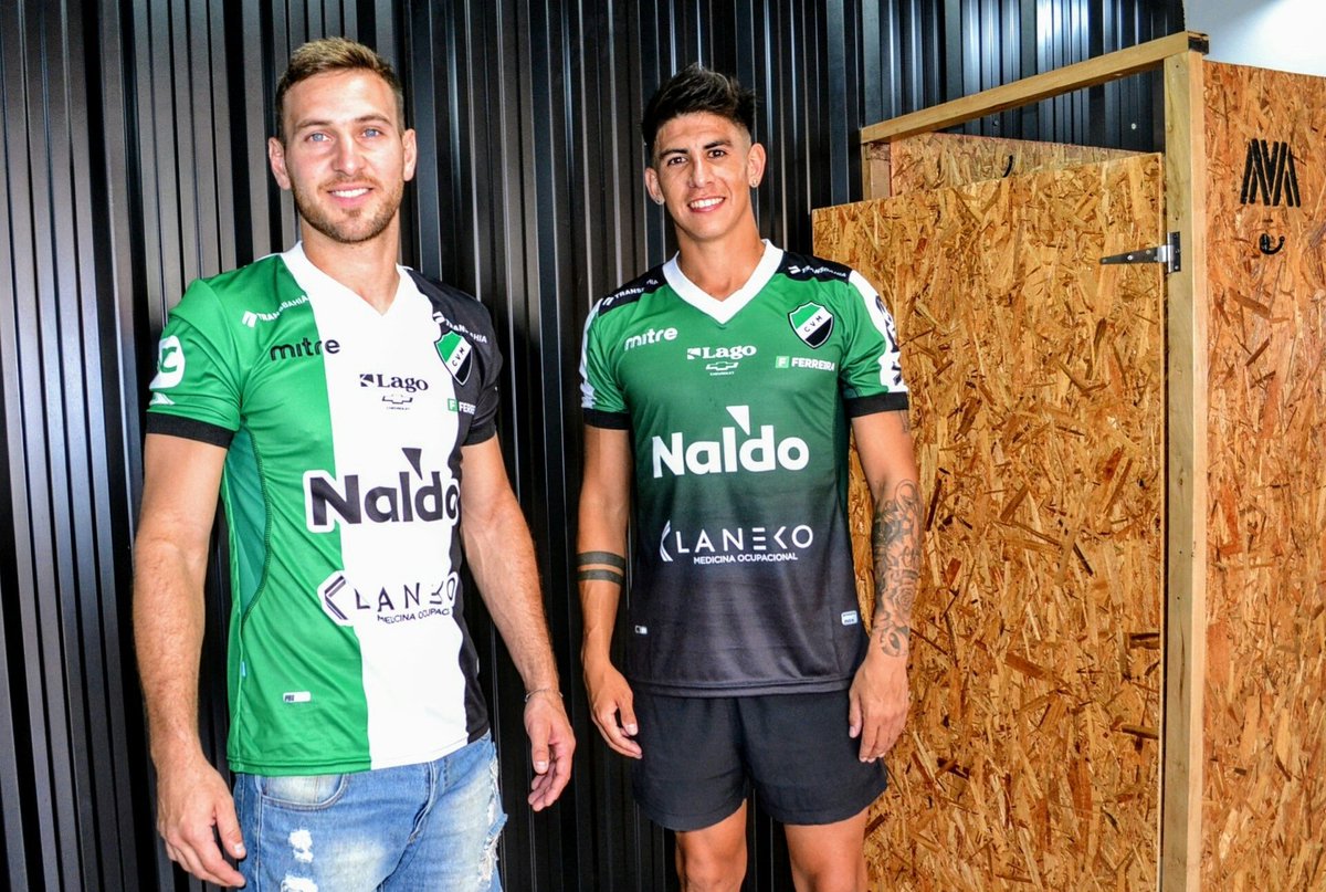 NicoFernandezBB's tweet photo. #FederalA
👕 @VillaMitreBB presentó las nuevas camisetas que usará en la temporada 2022
⬆️ A su vez la dirigencia continúa las gestiones para sumar al primer refuerzo: Ricardo #Tapia (@csdesamparados)
👍 Continuarán #Distaulo y #Elordi
❌ No seguirán Maxi #Herrera y #Muñoz https://t.co/C00Gz2au0Q