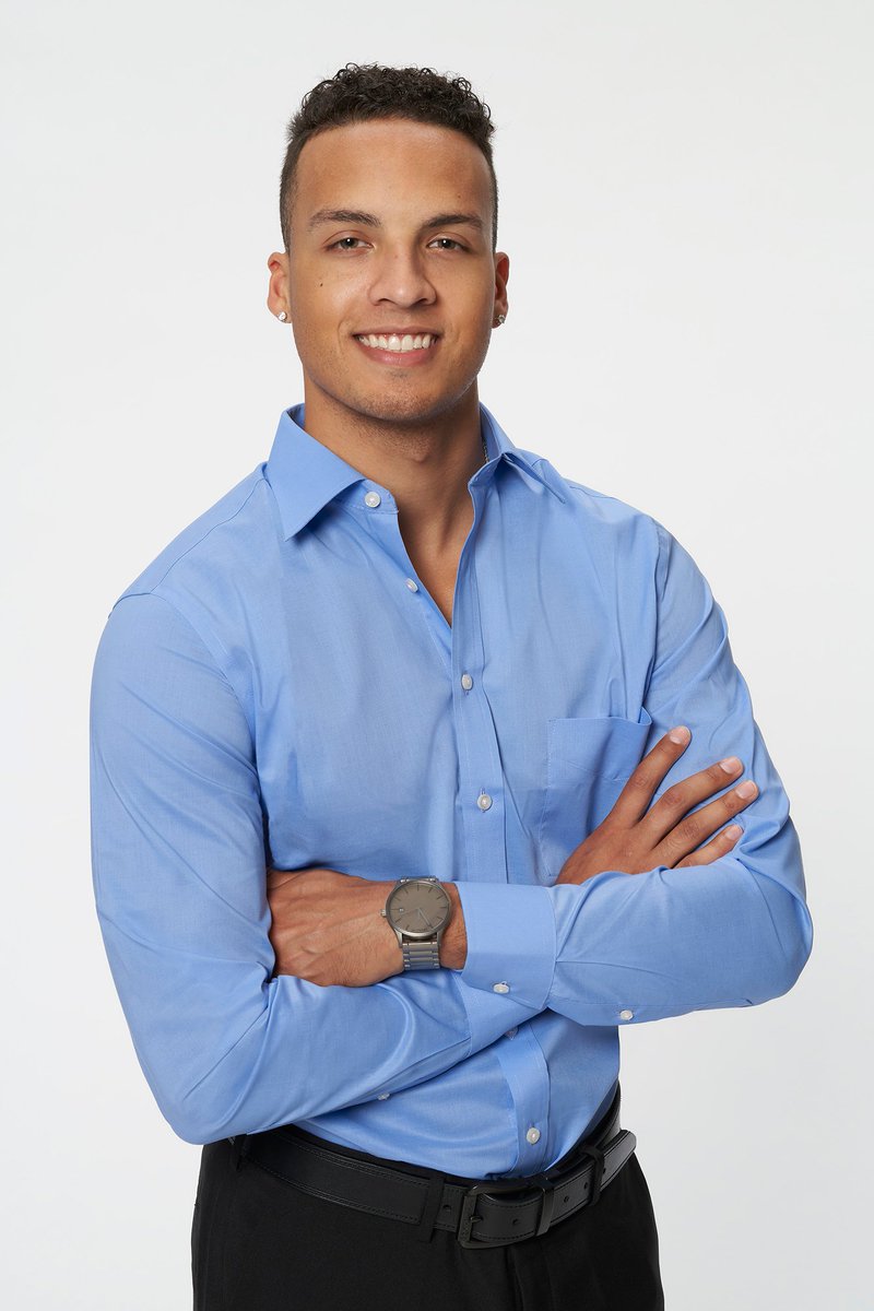 trashtvpanda's tweet photo. I STG if they don't make him the second Bachelor 😤😤😤😤
#bachelorette https://t.co/h96i9x0zEb