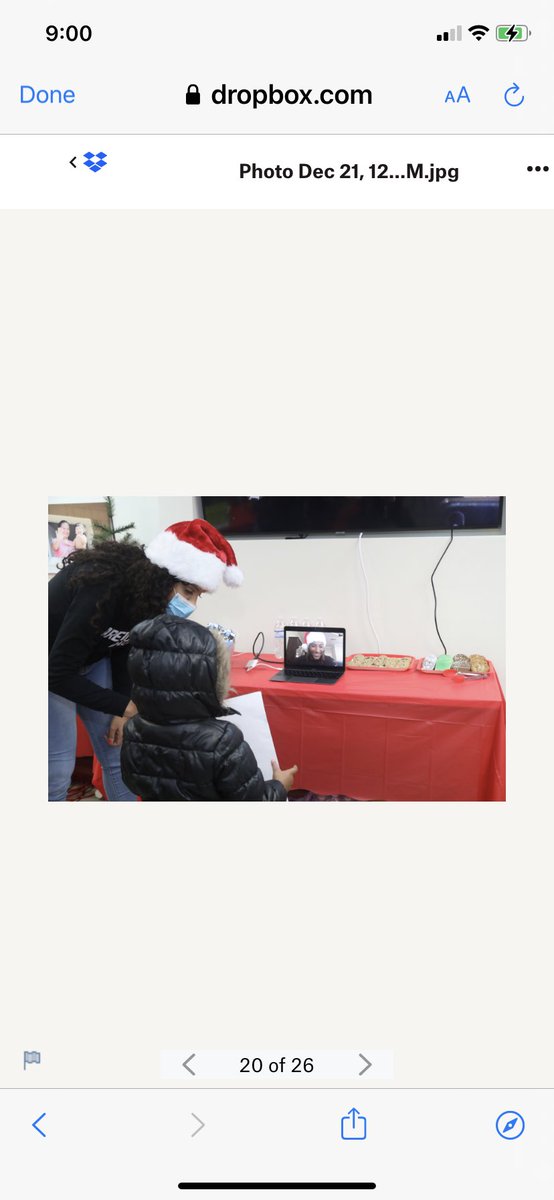 MarkBerman_'s tweet photo. Justin Reid (@JustinqReid), #Texans nominee for Walter Payton NFL Man of the Year, &amp; his organization, J. Reid Indeed,
hosted 20 families from Kids' Meals Houston today via zoom. Kids got to share their art work &amp; decorated Christmas trees with Justin. Photos courtesy Kevin Rawls https://t.co/73qaBndfGV