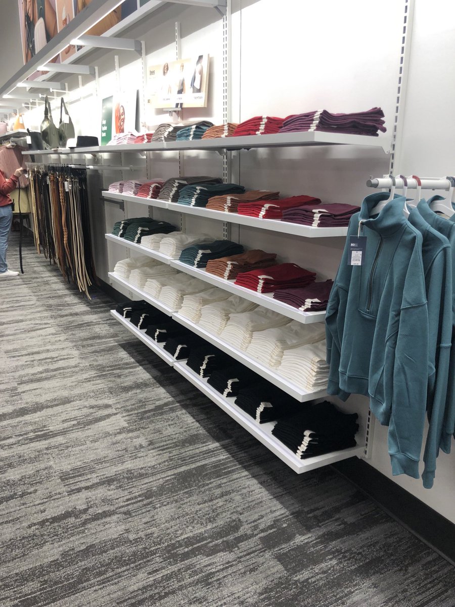 Our RTW DBO has been busy making our store look Merry and Bright! Well done Sonya, thank you for all you do and you make it look effortless