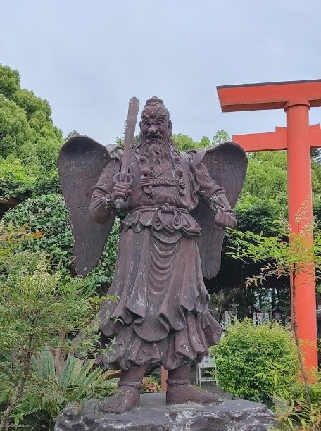 tengu_fes's tweet photo. ｢天狗　神社｣
ぐぐったらすごい神社をみつけた

#古井の天狗山 https://t.co/WEh8VK89mX