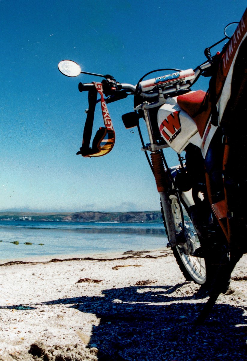 #TM2022読者投稿 
1991年 北海道 礼文島
今回は古い写真もOKとの事で、懐かしい写真も。
地元に戻らず、そのまま移住になった年かな。ナンバーも帯広。