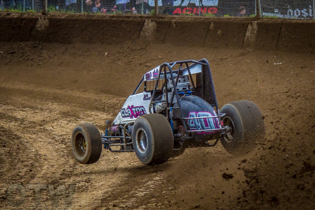 SprintCarcast's tweet photo. I miss this Kokomo. @d_breezer got one of my favorite sprint car shots of all time there. 

@JustinGrant40 https://t.co/VDZRQBtG2q
