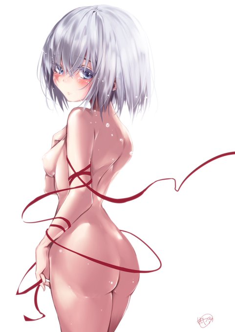 #2021年自分が選ぶ今年の4枚
これ?
本とか依頼でえっちなのは普通に描いてたけど、綺麗なのも地味に描いてた 