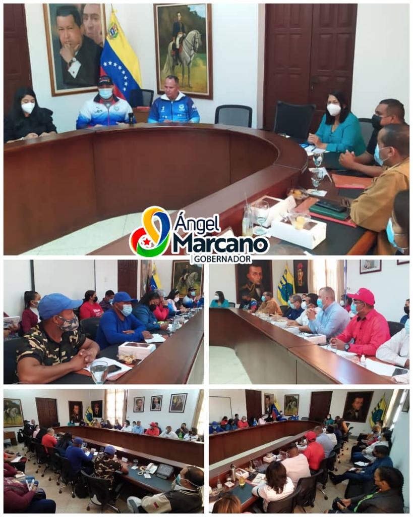 #22Dic || Gobernador <a href="/amarcanopsuv/">Ángel Marcano</a>:  La organización es el paso seguro para mejorar y lograr las metas; estamos estableciendo líneas de acción con todos los entes involucrados en el área de alimentación para fortalecer y optimizar el sistema de distribución en los 11 municipios.