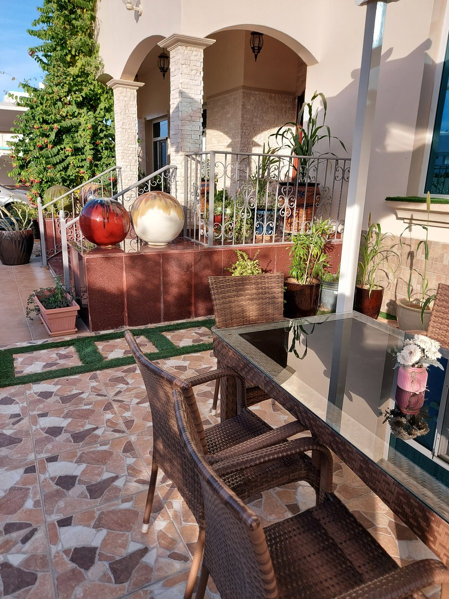 * ياصباح الأماني والفجر الجميل ، على حلو المعاني والشوق الأصيل ...