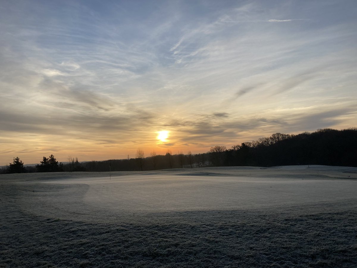 Stunning course walk this morning <a href="/BoundaryLakes/">Boundary Lakes Golf Course</a> 😍👌🏻