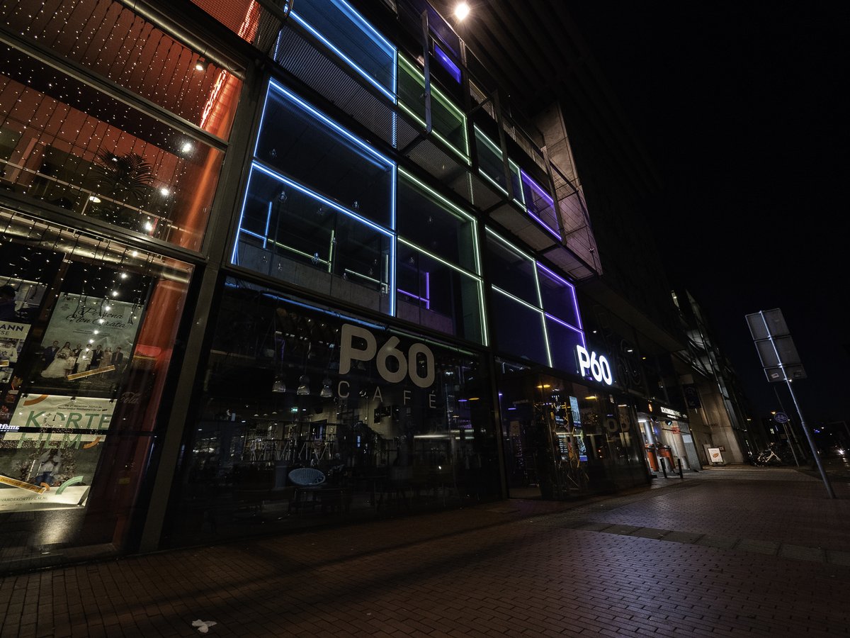 Ook wij volgen het voorbeeld van onze collega's bij Patronaat Haarlem en brengen licht aan Amstelveen in deze donkere dagen ✨. In deze  tijden laten we het licht schijnen voor iedereen die een extra lichtje kan gebruiken in deze donkere dagen.