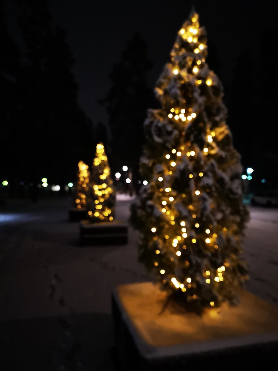CliniusLtd's tweet photo. Hyvää Joulua kaikille asiakkaille, yhteistyökumppaneille ja alasta kiinnostuneille!
Toivottaa Clinius-tiimi https://t.co/vzqMUhxyCT