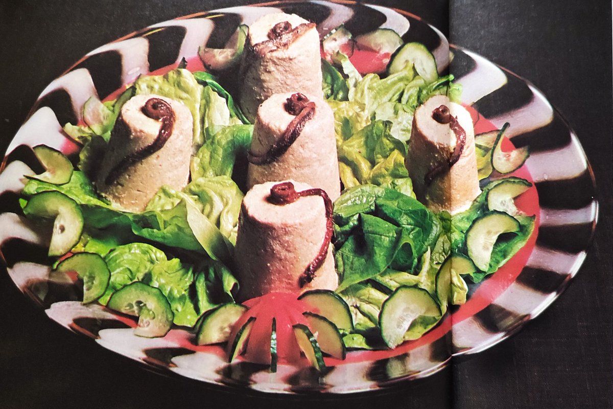 FestiveFanny's tweet photo. Cod roe mousses anyone? https://t.co/ITR1Pb3iR0