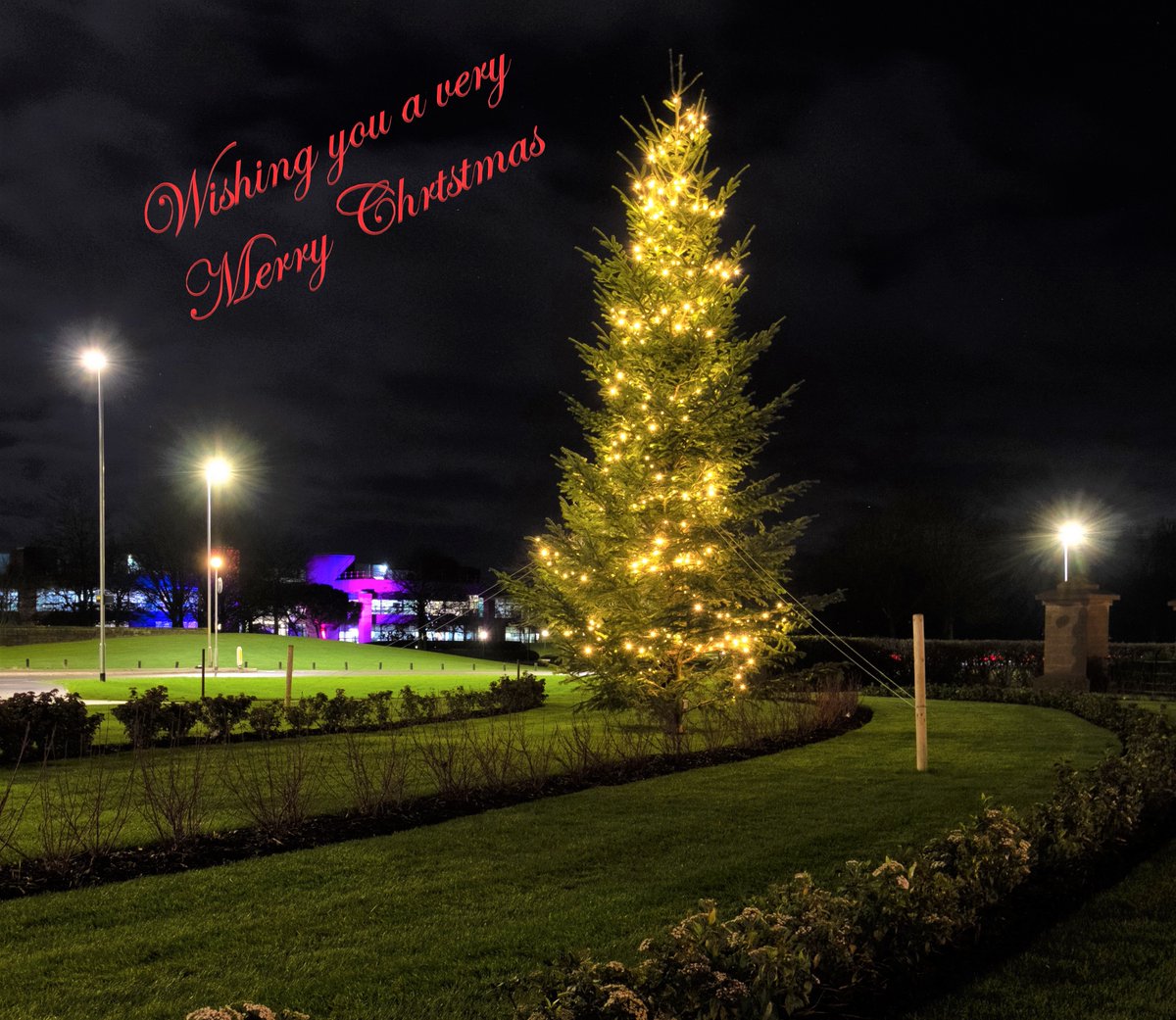 Wishing you all a very Merry Christmas and Happy New Year from all at Landstruction 🎅