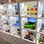 池袋のガシャポンのデパートが楽しそう!取得したフィギュアをすぐに素敵空間で撮影できる!
