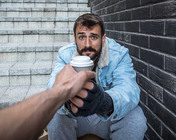 mikesmithweb's tweet photo. My #HolidayChallenge to the #Twitterverse. Walk or drive-by some less fortunate. Count them. Then go to a locally owned restaurant with take out food, buy that number +1. Drinks, snacks? Take them back and make someones life a little better and show you care. #retweet https://t.co/fF73fVodRt